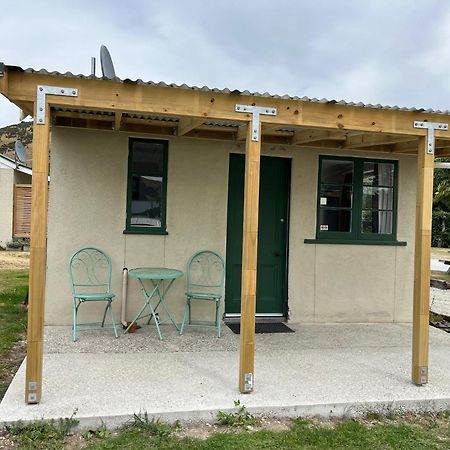 Millers Flat Holiday Park 외부 사진