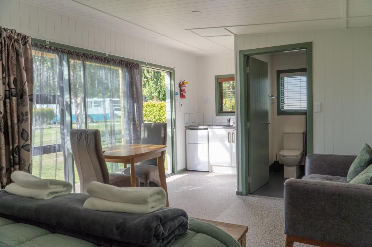Millers Flat Holiday Park 외부 사진
