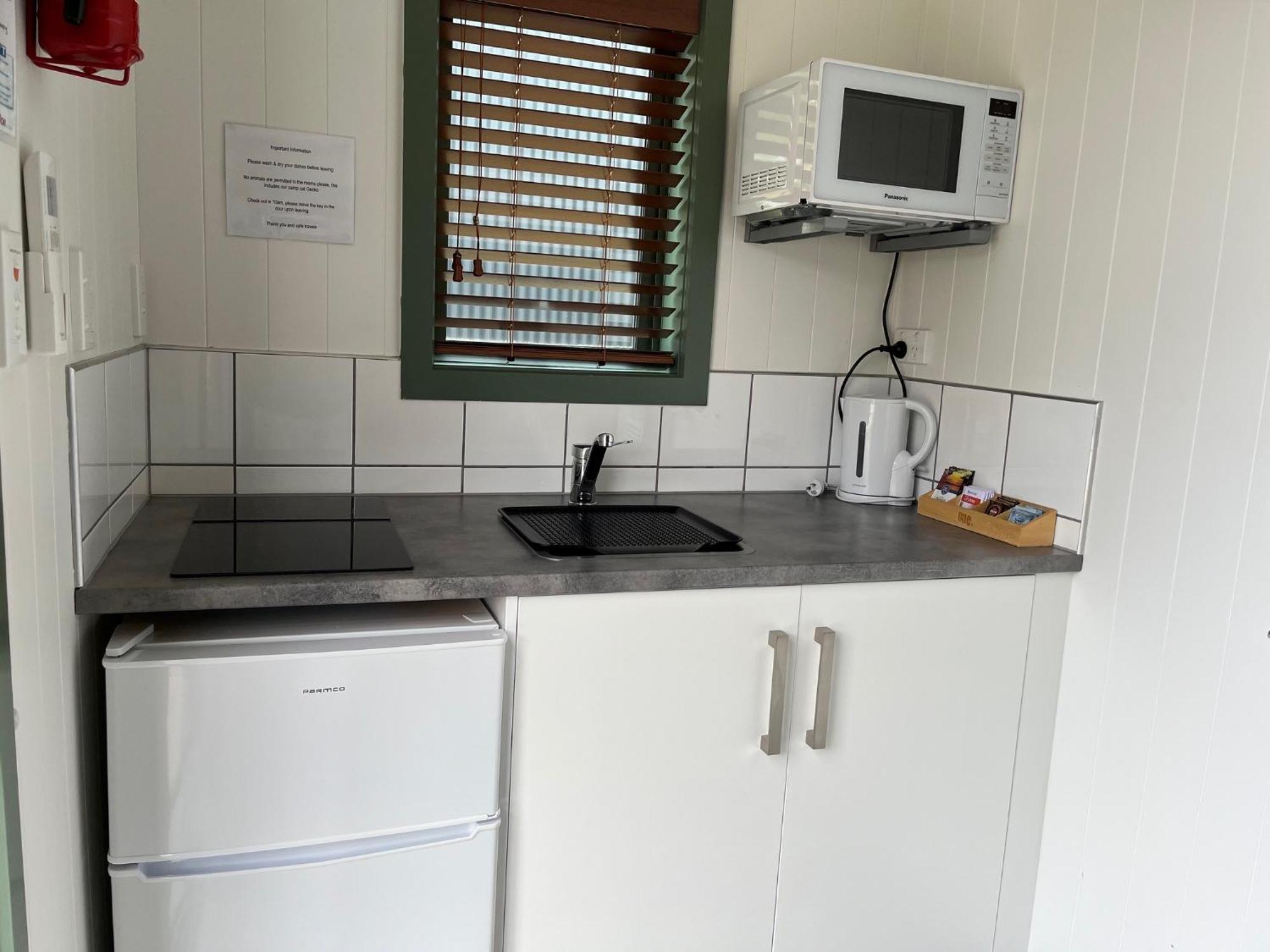 Millers Flat Holiday Park 외부 사진