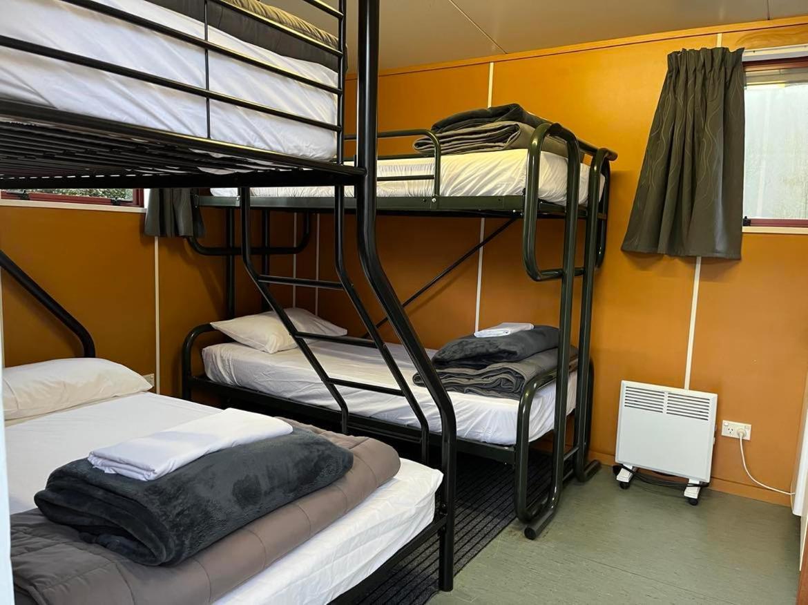 Millers Flat Holiday Park 외부 사진